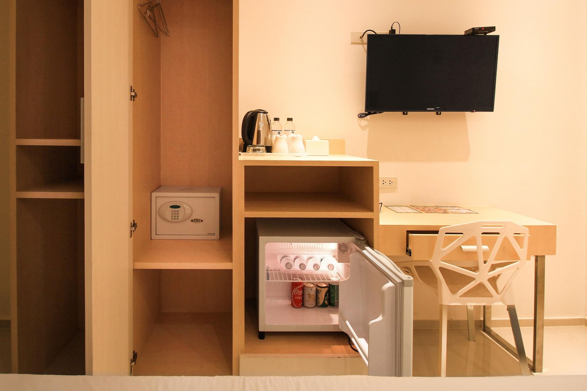 Ten Stars Hotel Bangkok Ngoại thất bức ảnh