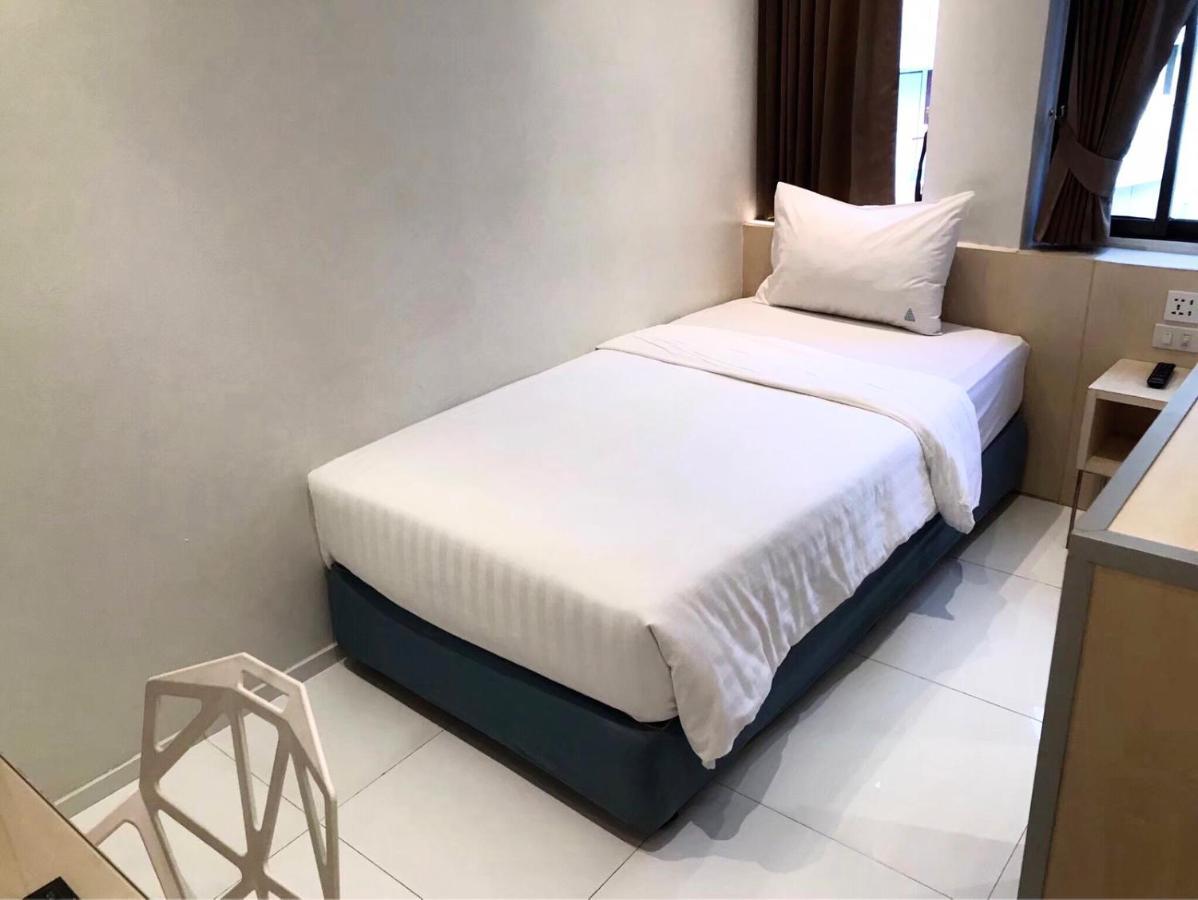 Ten Stars Hotel Bangkok Ngoại thất bức ảnh