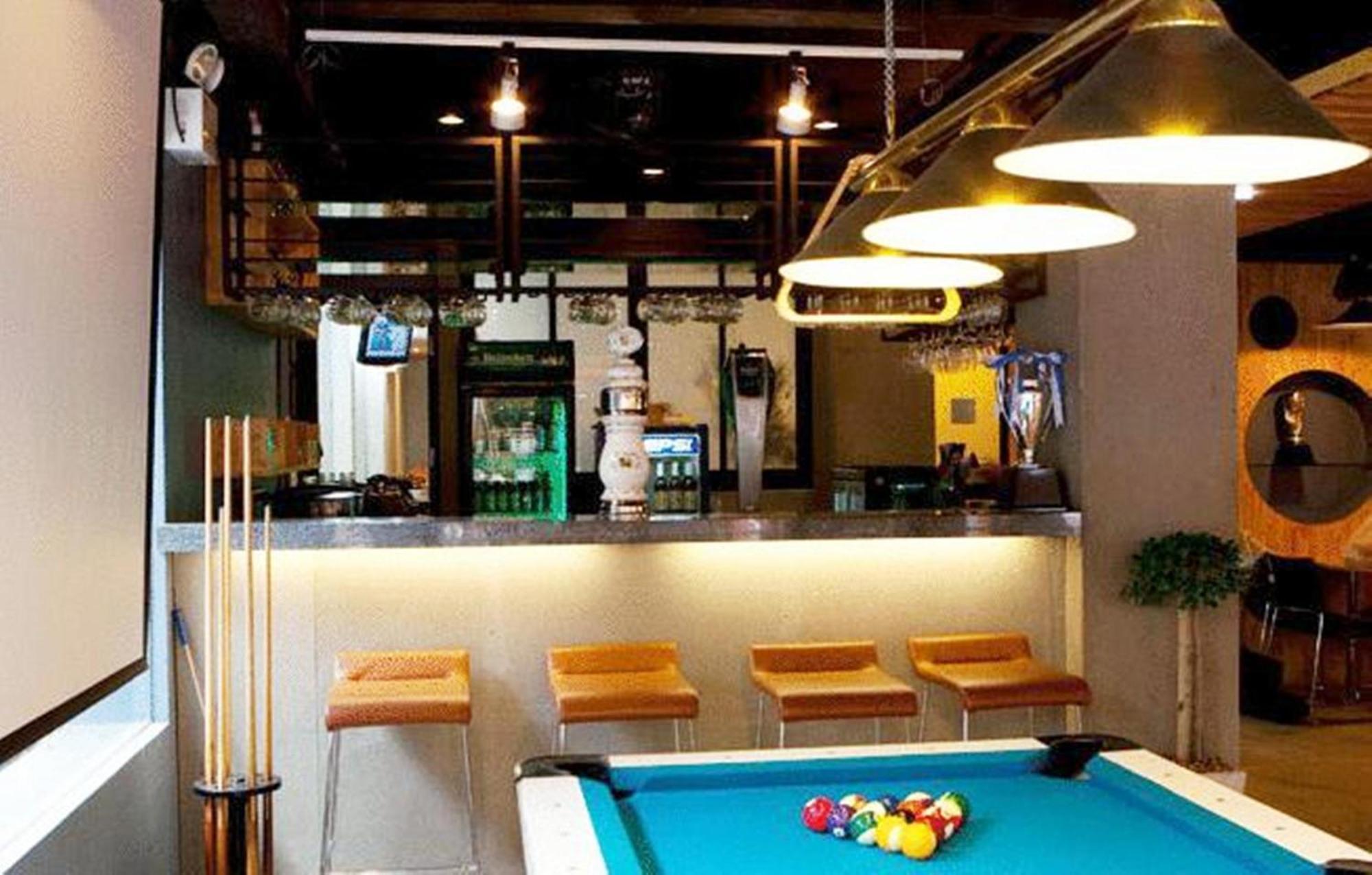 Ten Stars Hotel Bangkok Ngoại thất bức ảnh