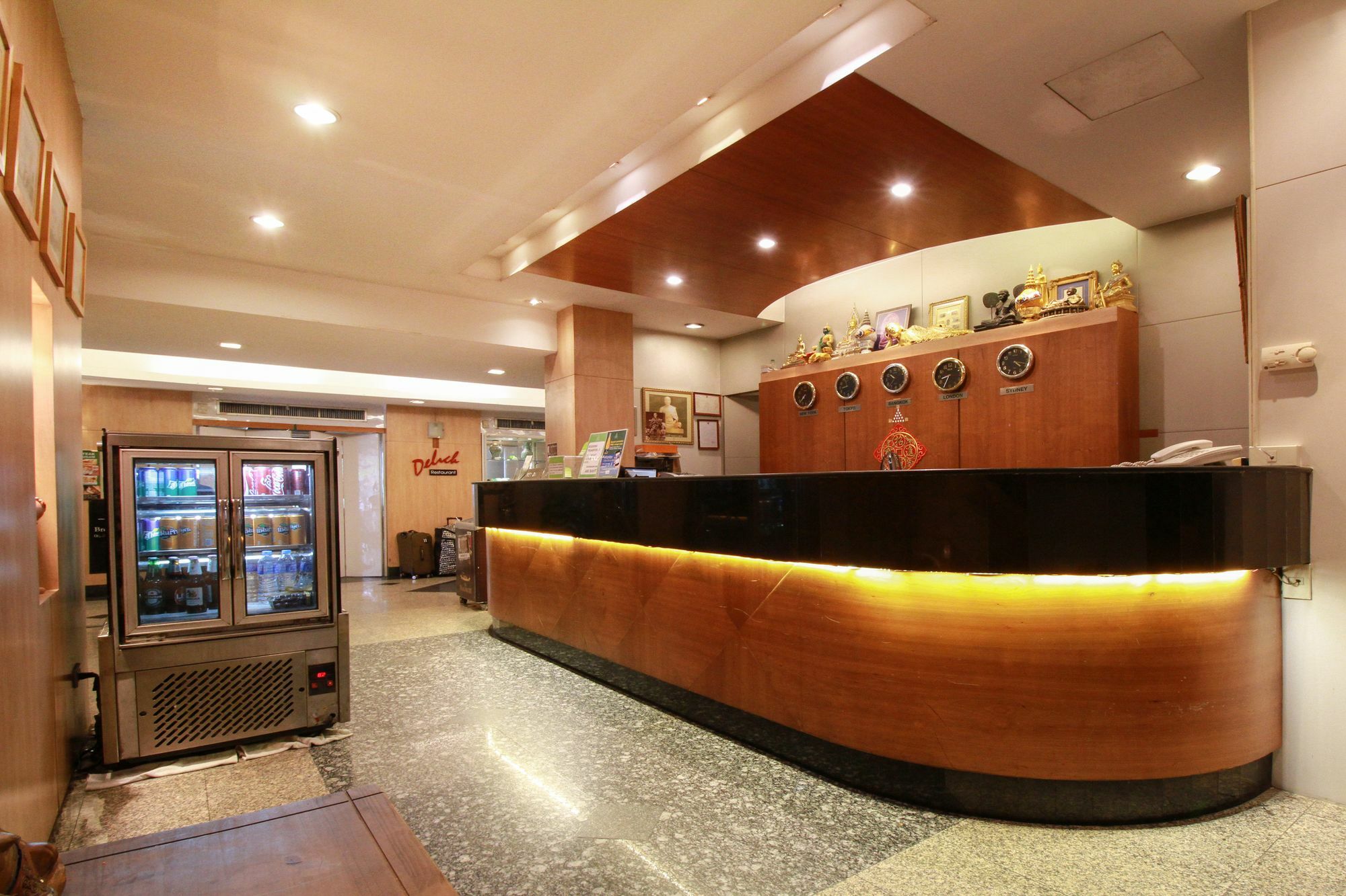 Ten Stars Hotel Bangkok Ngoại thất bức ảnh