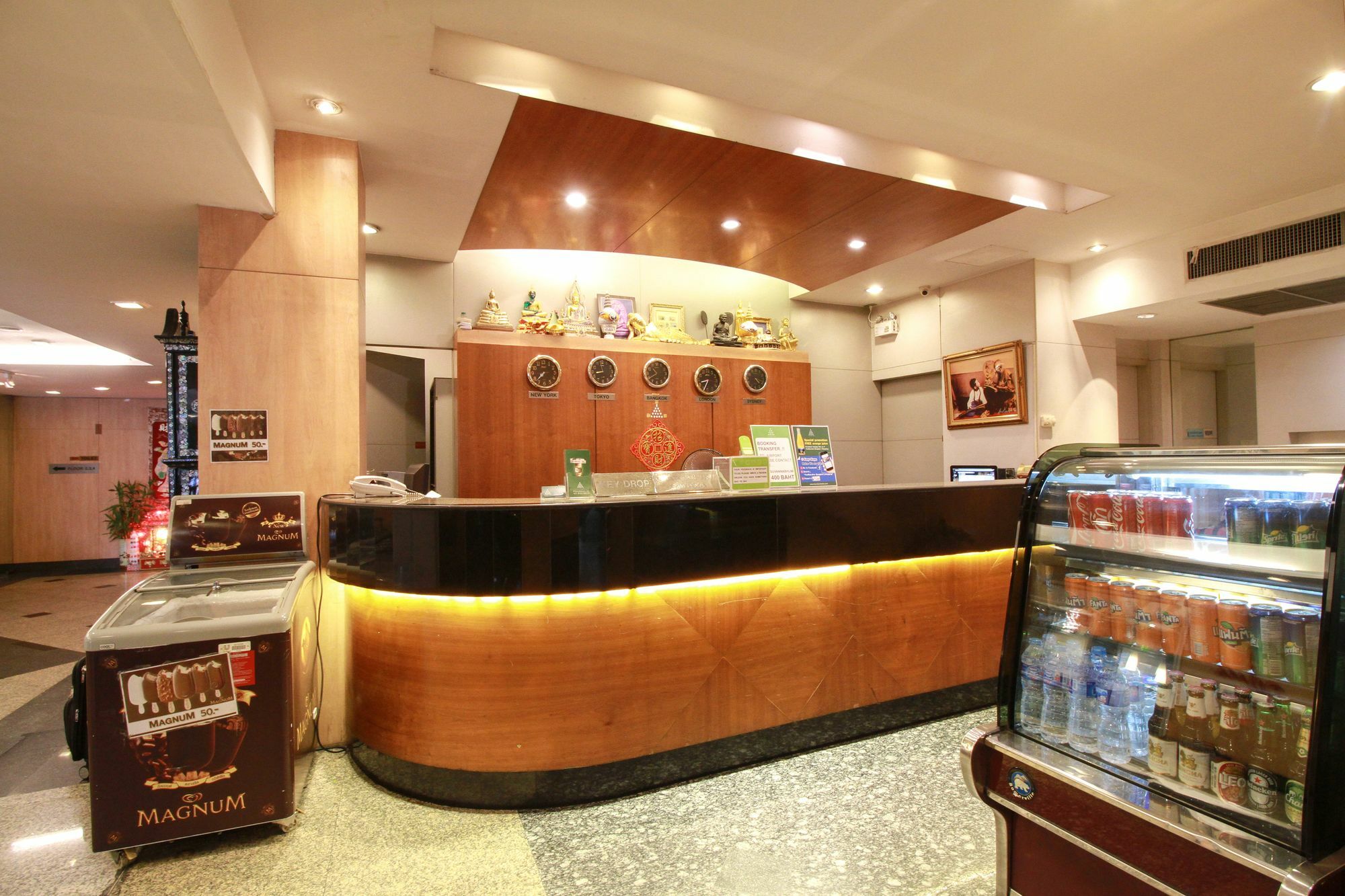 Ten Stars Hotel Bangkok Ngoại thất bức ảnh