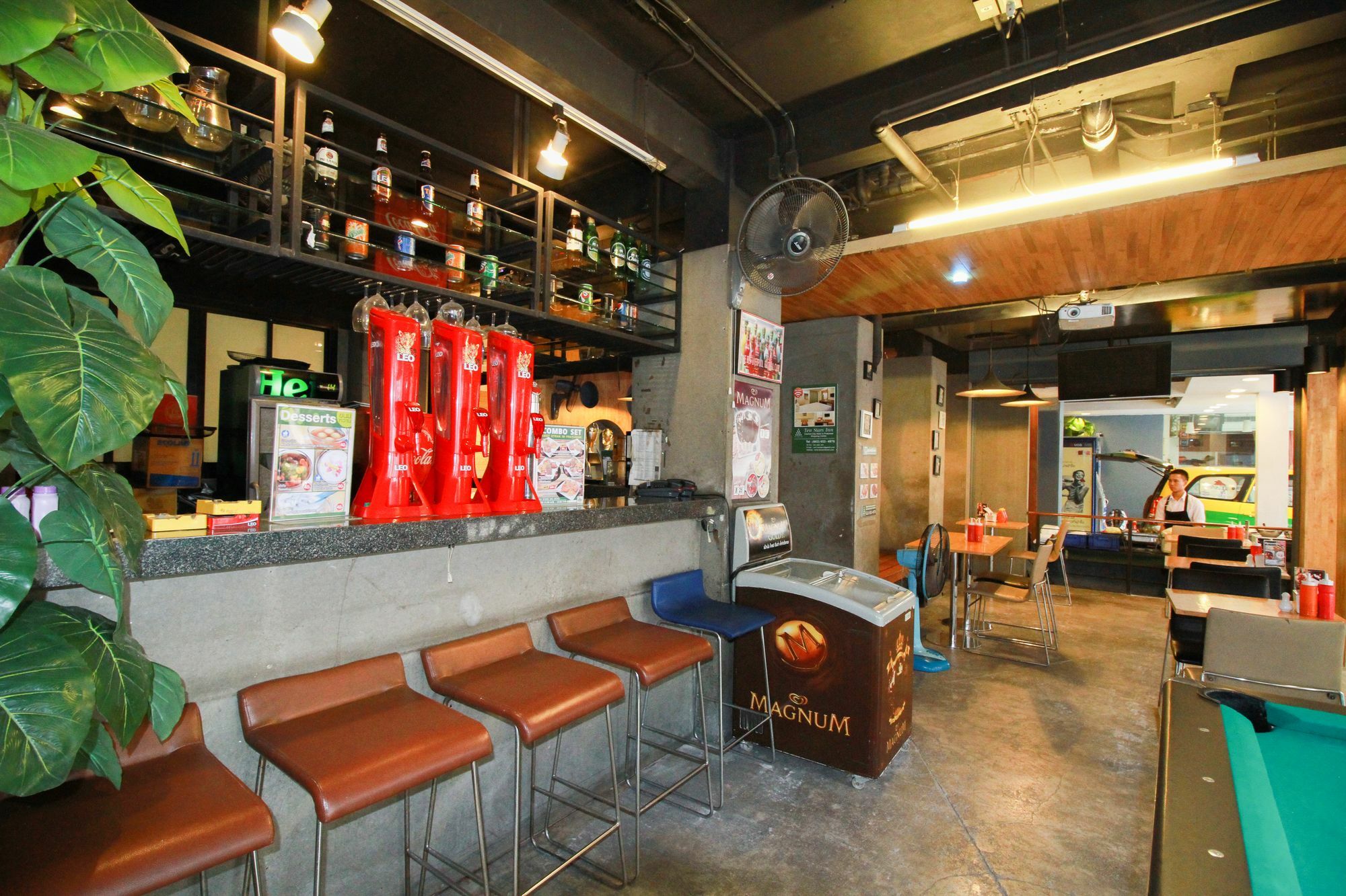 Ten Stars Hotel Bangkok Ngoại thất bức ảnh