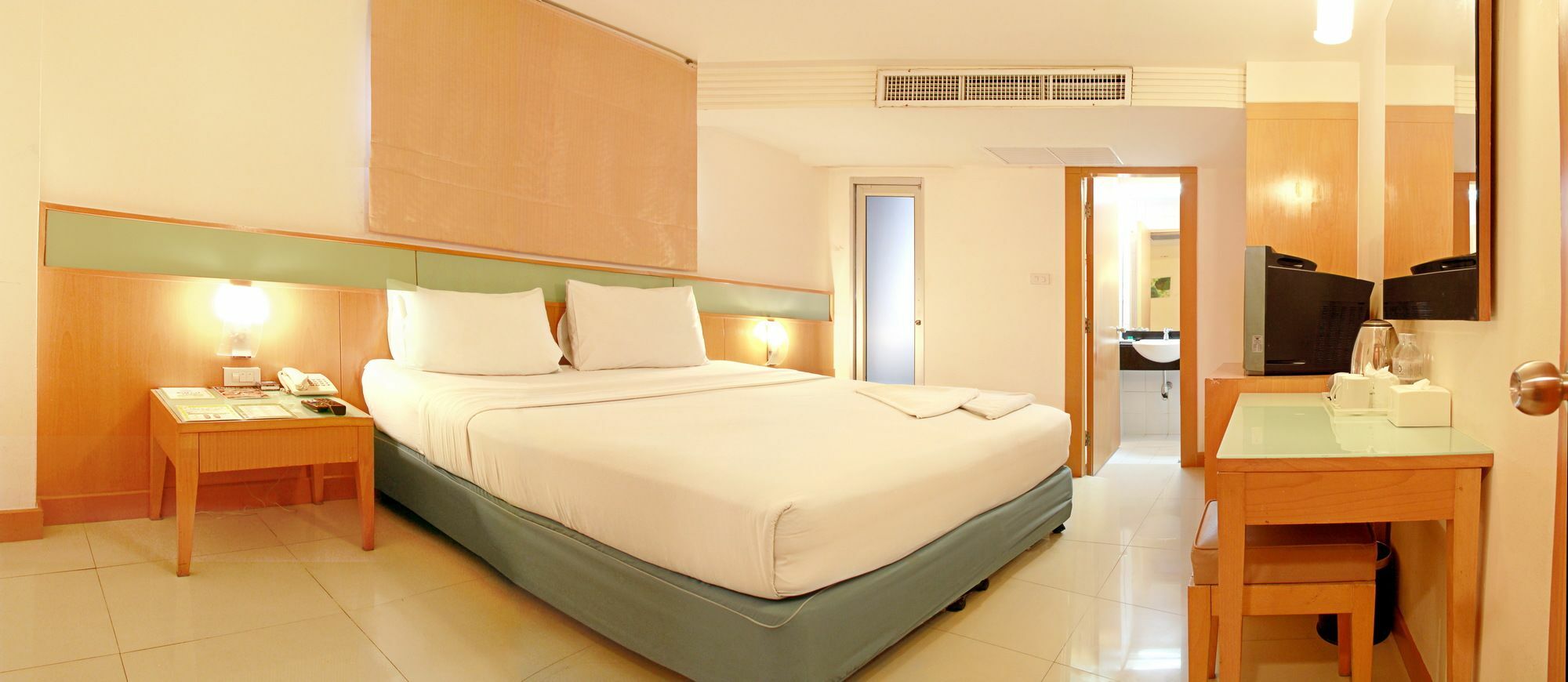 Ten Stars Hotel Bangkok Ngoại thất bức ảnh